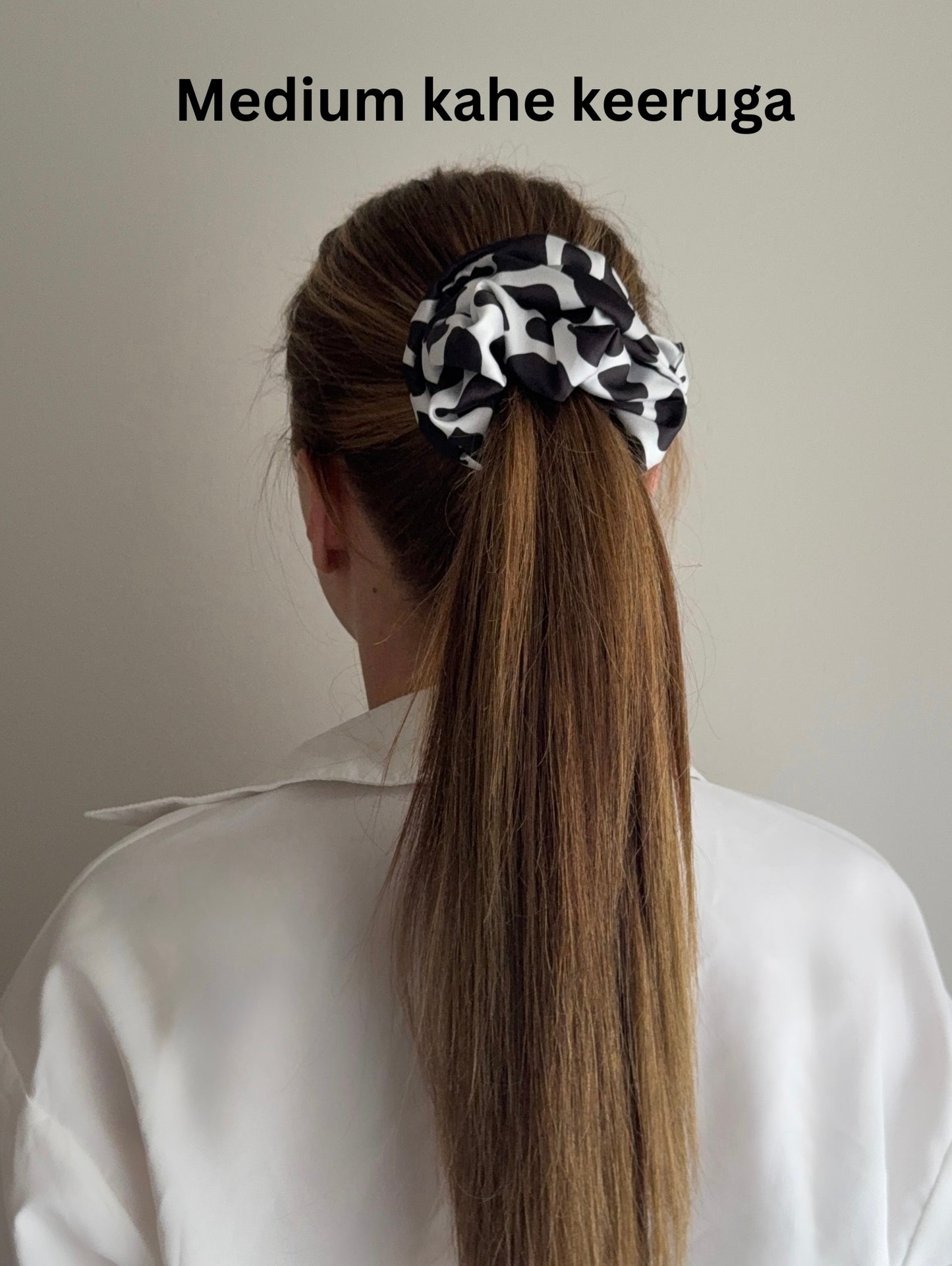 MOCHA BOTANICAL SCRUNCHIE